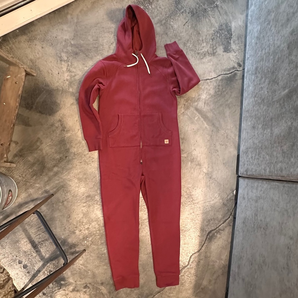 Moosejaw Unisex Bed to Bar Hooded Onesie in Crimson, Size S